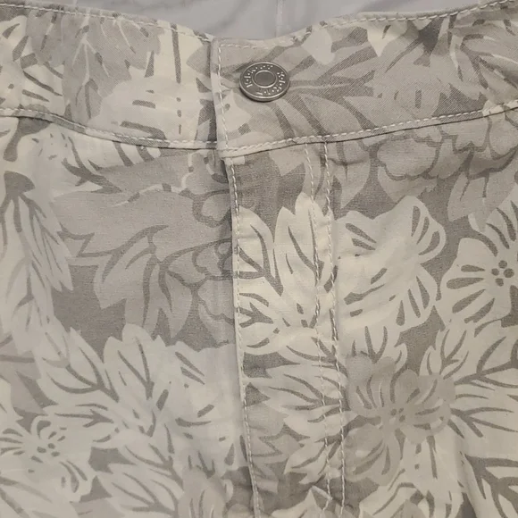 Kikit Jeans skorts size 14 floral tropical print - Picture 2 of 10